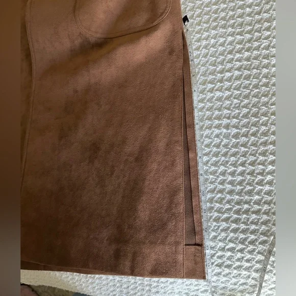 Vera Maxwell Vegan Suede Brown Trench Coat - Picture 5 of 7